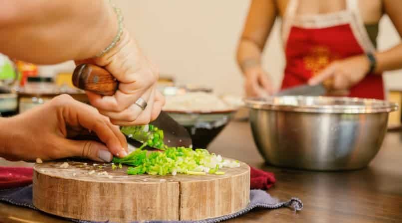 Hanoi Cooking Class: Local Market Tour & Free Local Wine Tasting - Image 15