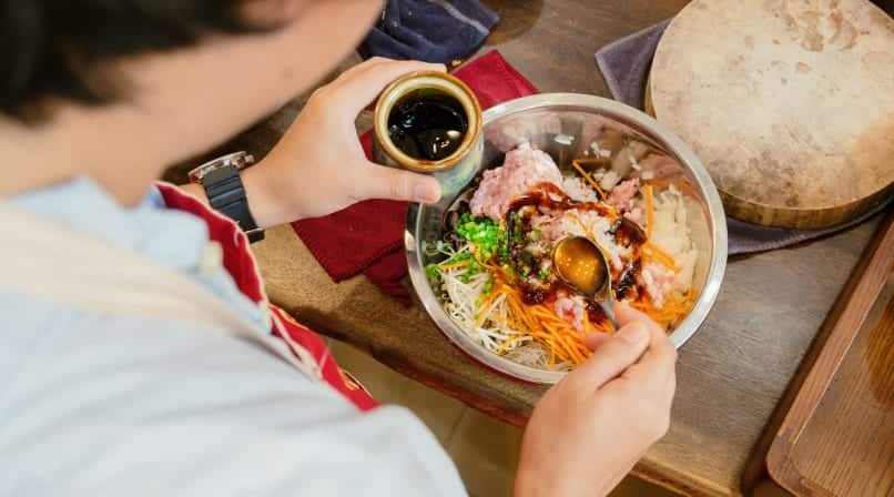 Hanoi Cooking Class: Local Market Tour & Free Local Wine Tasting - Image 14