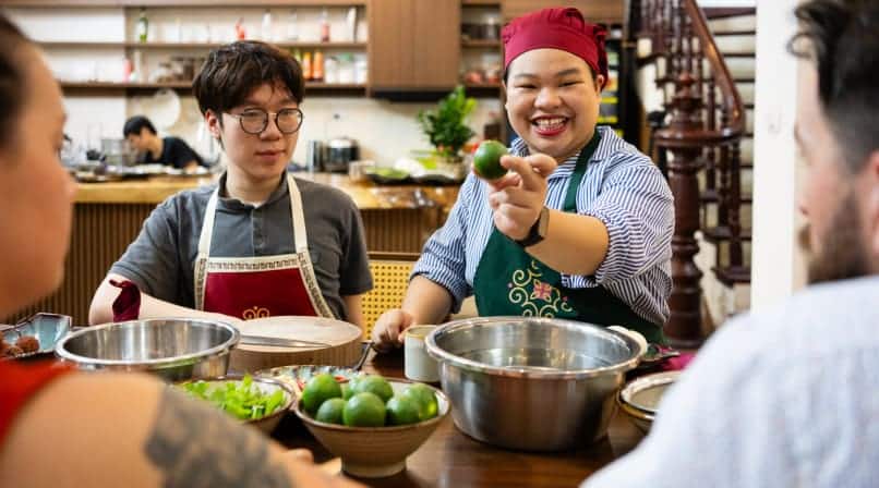Hanoi Cooking Class: Local Market Tour & Free Local Wine Tasting - Image 4